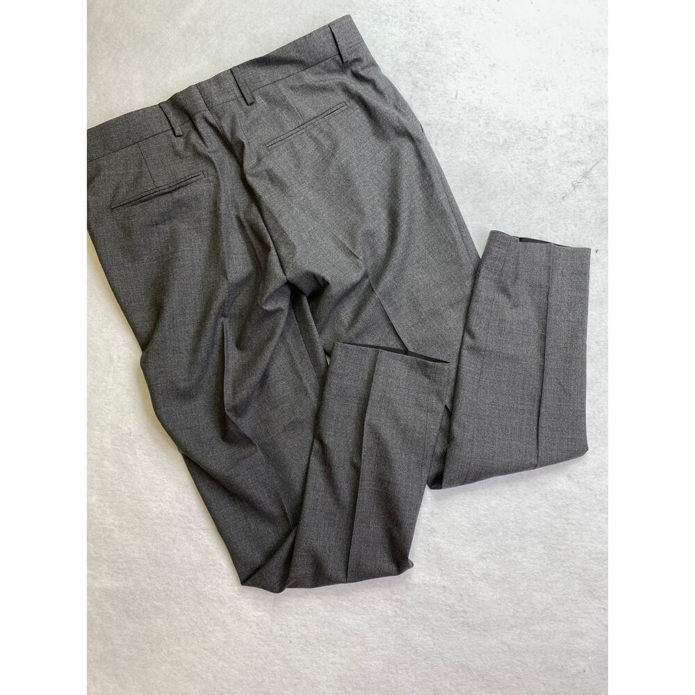 NWT J.Lindeberg Men's Paulie Slim Fit Comfort Wool Gray Dress Pants, 295$, 36x33 - Picture 4 of 4
